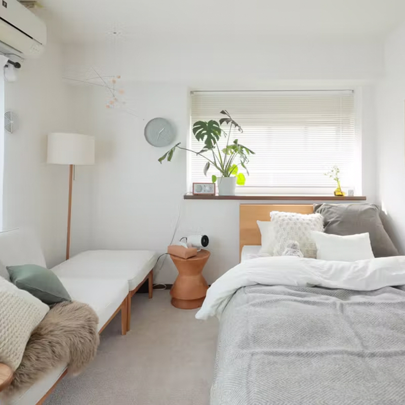 small_room_layout_ideas (15).jpg