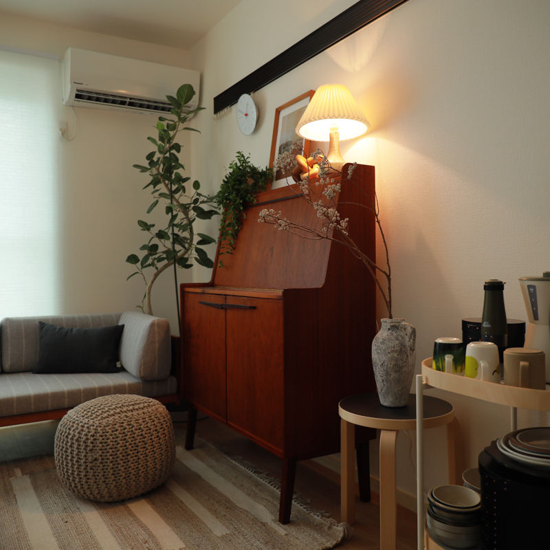 small_room_layout_ideas  (1).jpg