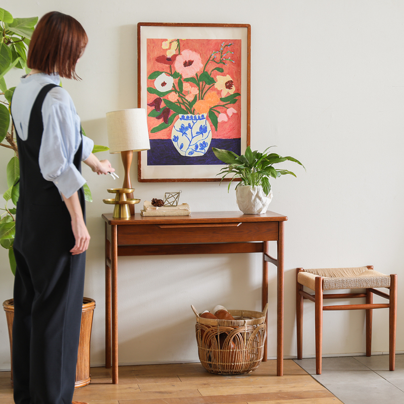 console_table_basics (10).jpg