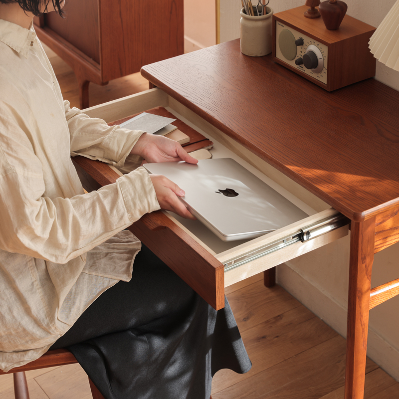 console_table_basics (15).jpg