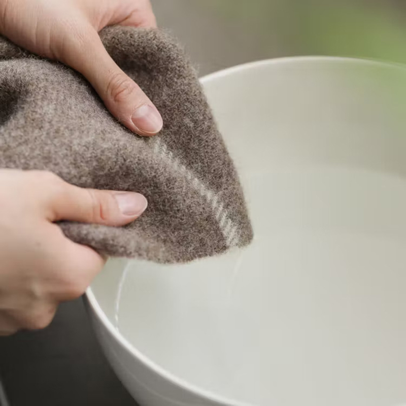 wool_odor_causes (6).jpg