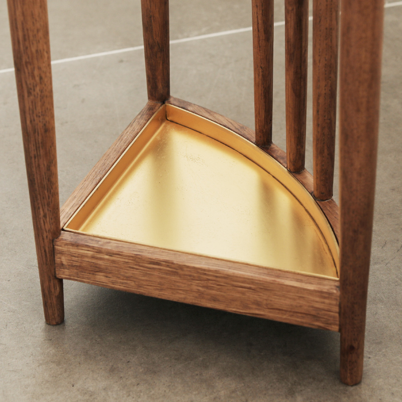 元画像★6-3_真鍮製の受け皿（RD）※RDに補正_中原さんマガジン_傘立て TRIA_IMG_17500.jpg