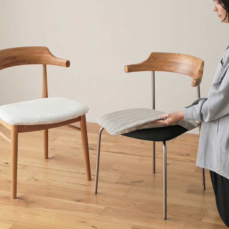 Pair_chair_myfavorite3.jpg