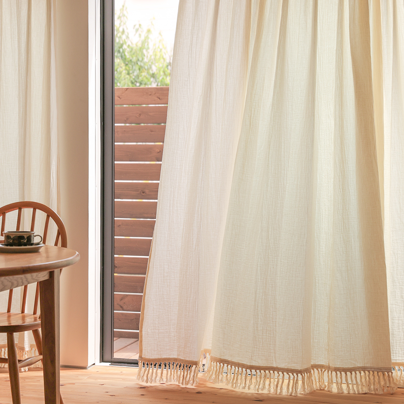 compare_curtain_04.jpg