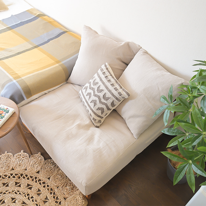 living alone_sofa11.JPG