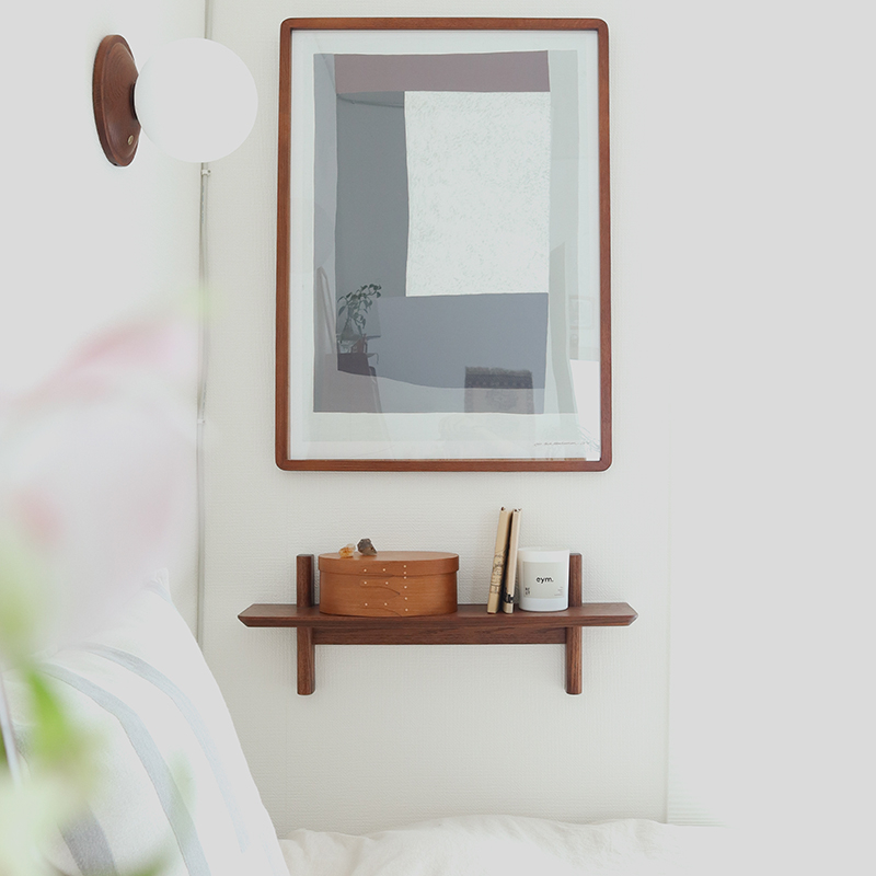 wall_shelf_display (1).jpg