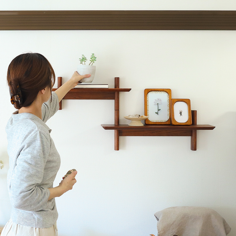 wall_shelf_display (15).jpg