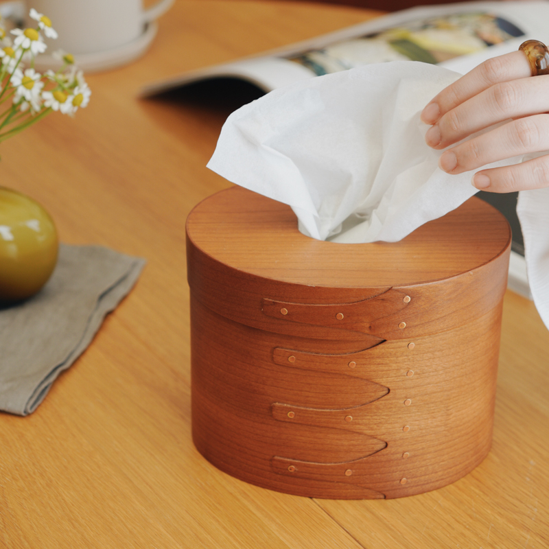 folkdiningtable_faboriteitem_04.jpg