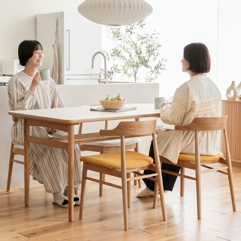 pair_chair_myfavorite_2.jpg