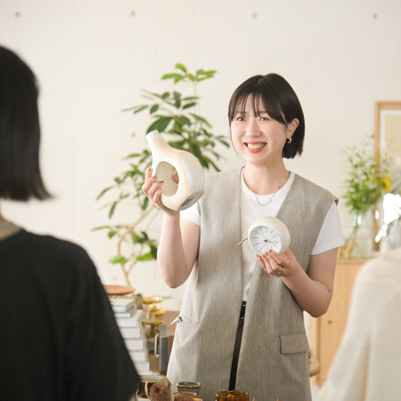 shopstaff_15.jpg