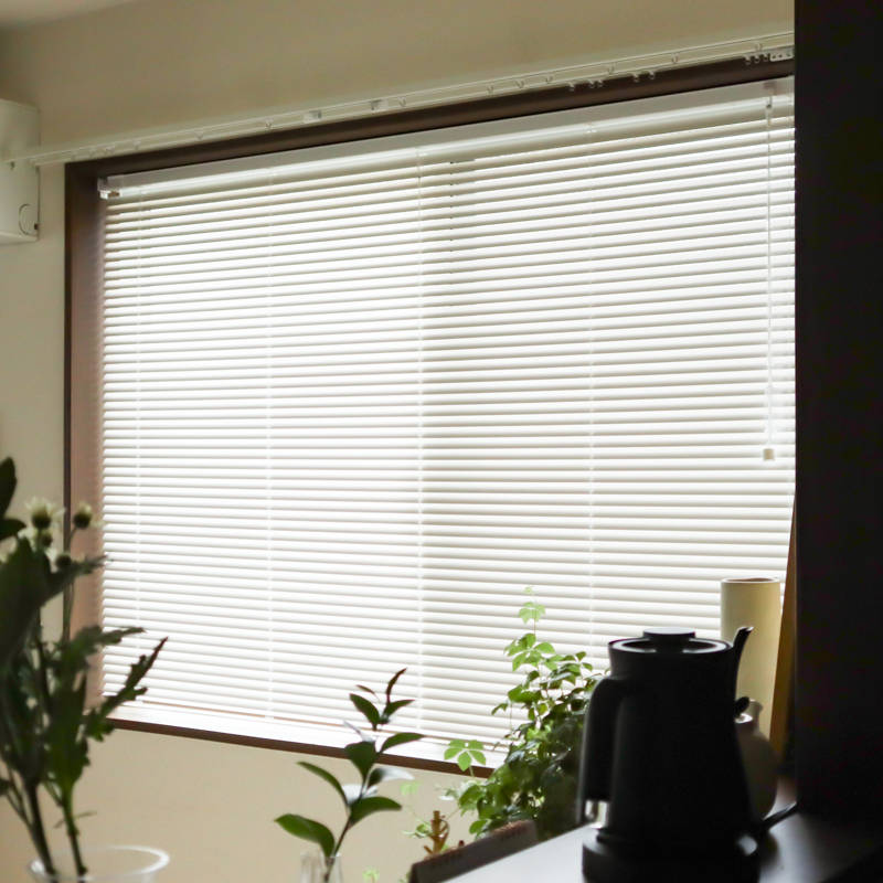 blinds_lace_curtains_comparison (4).jpg