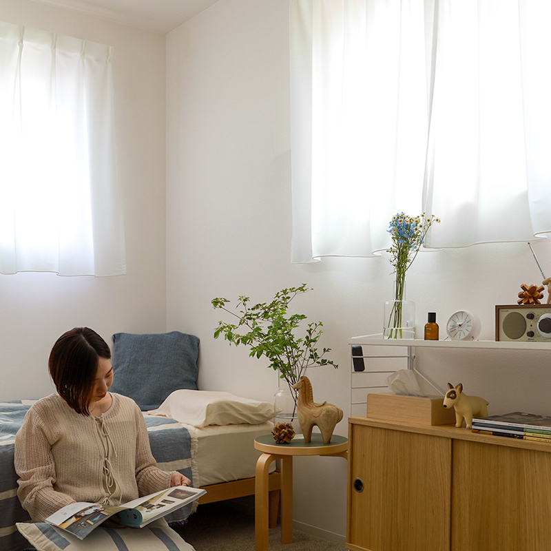 画像1-4_ベッド下で過ごす木下さん_sunny特集-木下さん静止画_2025_06_06_9999_1.jpg