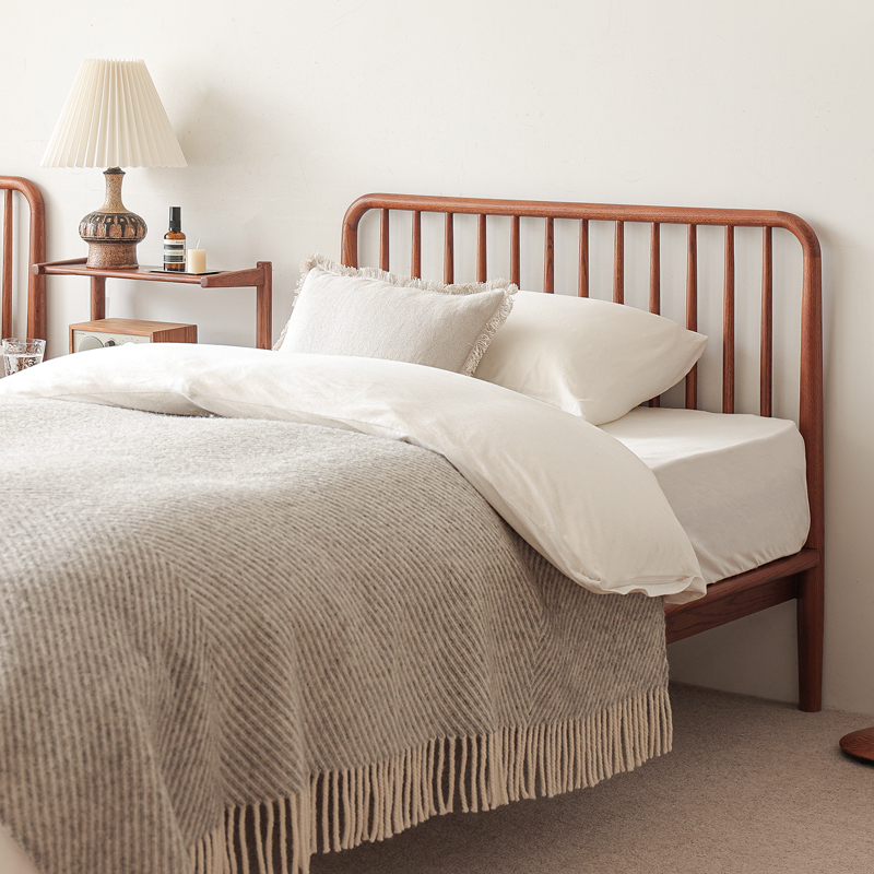 Durable_bed_25.jpg