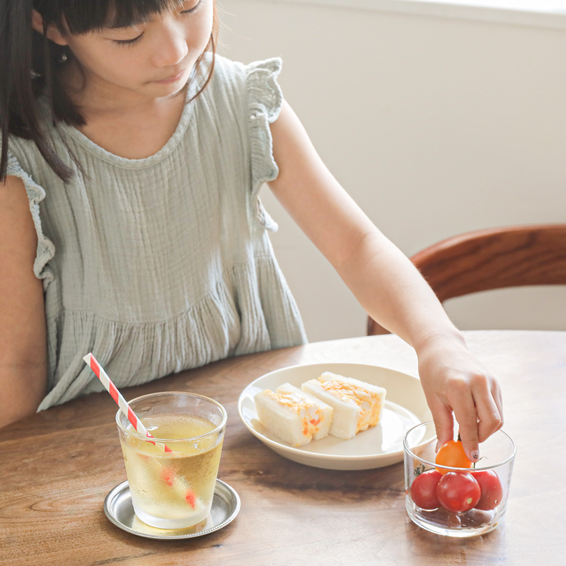 補正後★愛用品マガジン_軽食寄り_カルティオグラス_4P6A2313.jpg