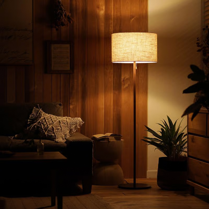 lightingmag25.jpg