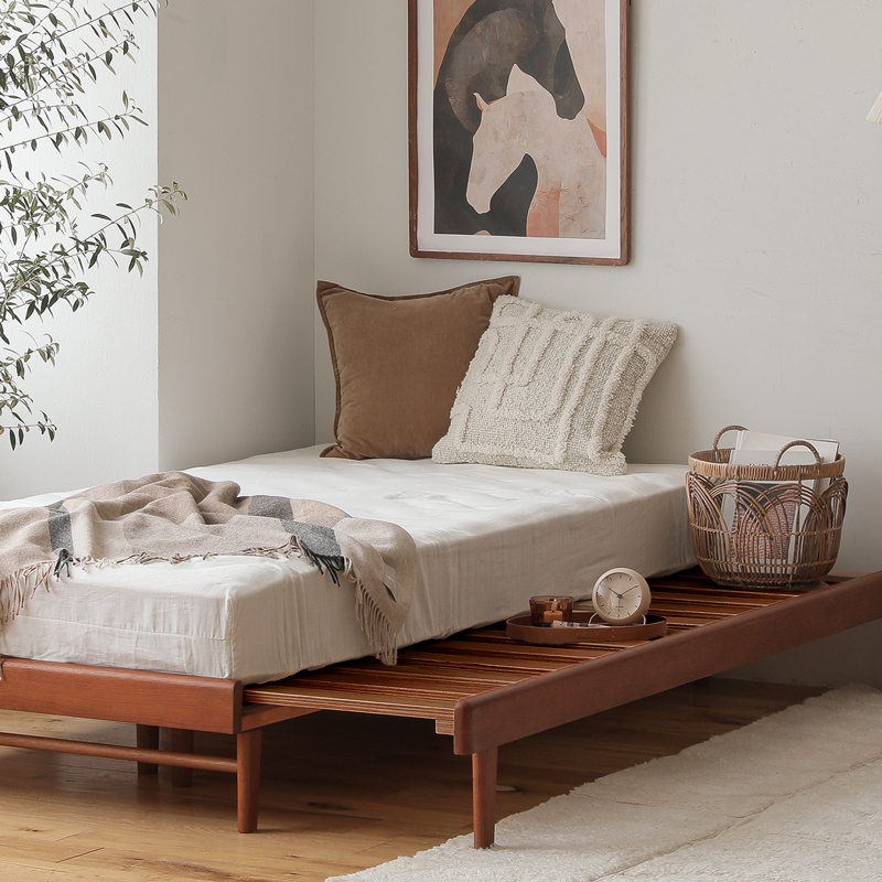 hotel_style_bedroom_13