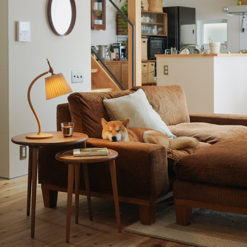 0_folksofa_brown.jpg