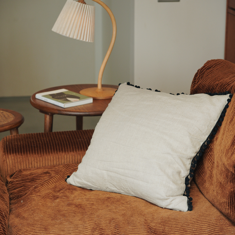 5_folksofa_brown.jpg