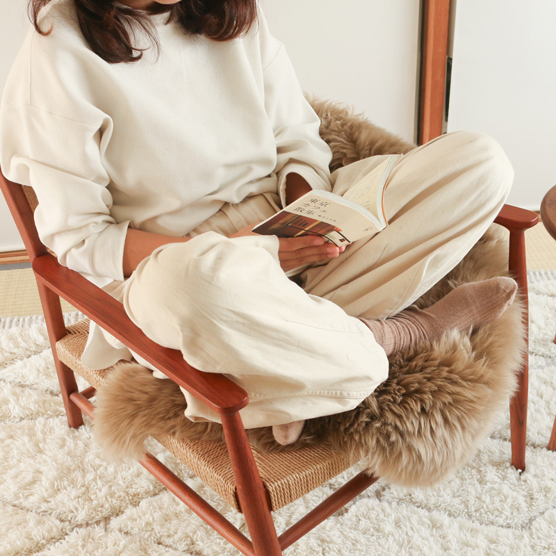 folk_lounge_chair_living_08.jpg