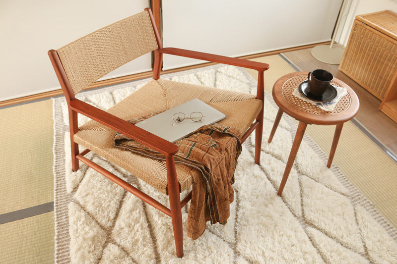 folk_lounge_chair_living_15.jpg
