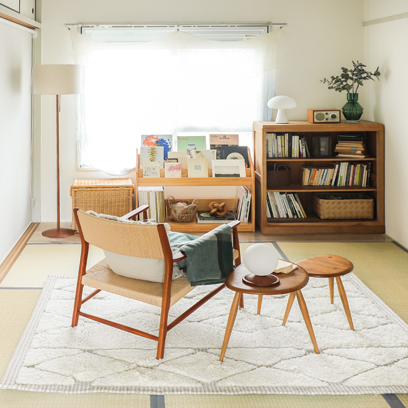 folk_lounge_chair_living_03.jpg
