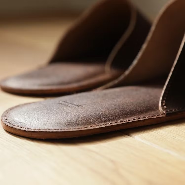 maintenance_leather_2