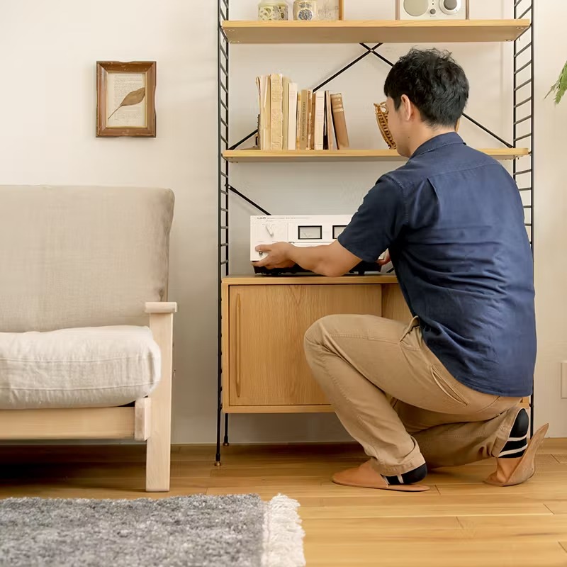 open_shelf_earthquake_safety_7