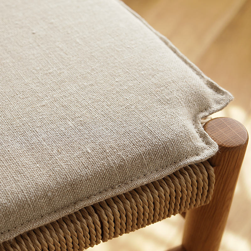 seatcushion02.jpg